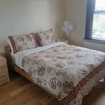 London Luxury Apartments 1Min Walk From Underground, With Free Parking Free Wifi