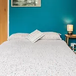 Pass The Keys Spacious Kennington Apartment, 4 Mins From Station