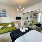 Hyde Park Serviced Apartments
