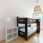 Superb 3 Bed Flat With Balcony In St John\'S Wood