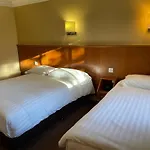 Orchard Hotel
