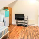 Islington Stay House