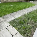 Spacious Double Room In Prime Location London