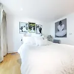 Panoramic Riverside Facing - 2 Bed - 2 Bath - 2 Balconies - In London Nine Elms