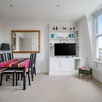 Altido Chic&Cosy 1-Bed Flat In Quirky Notting Hill