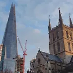 Amisha Modern Deluxe City 2 Bed Apartment By Tower Bridge