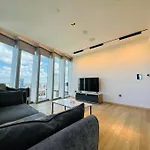 Manhattan Loft Gardens, Stratford E20