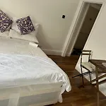 Lovely Studio Flat In London
