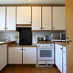 Central Fulham Apartment Near Tube