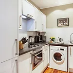 Taj 51 Buckingham Gate Suites And Residences