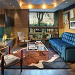 The Hari London