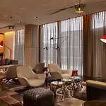 Park Plaza London, Park Royal