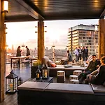 Novotel London Canary Wharf