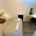 Cosy Flat In London