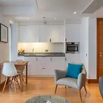 Apartment - Tower Hill - City Centre By Prime London Stays N-6