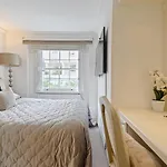 Finest Retreats - Regents View