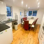 8 Balchier Road