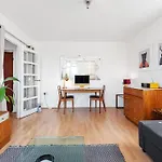 Flat 13