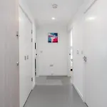 - Central 4-Impressive Apt-City/Theatre/Events-