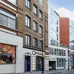 Mulberry South Penthouse By City Living London