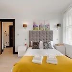 Farringdon Penthouse Loft By City Living London