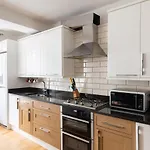 Flat Near Lord\'S Cricket Ground