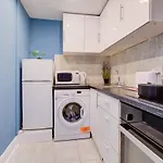 Comfy Family 1-Bedroom In Central London