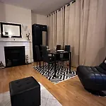 Central London Spacious Studio