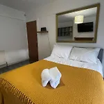Beautiful Private Rooms In London Central Willesden Green