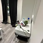 Lovely Studio Apartment In London