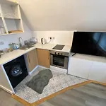 Cosy Flat In London