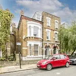 A Beautiful Newly Renovated Home: The Arlingford