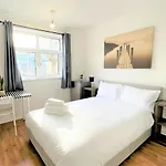 Stepney Green Comfy Double Bed Rooms 14