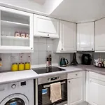 Hyde Park Fabulous Apartment