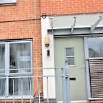 London 4 Bedroom House