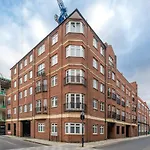 Altido Fantastic Flat Near Vauxhall Gardens