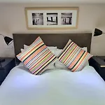 Portobello Market Apartments
