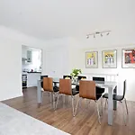 Hyde Park Mews London W2 - Zone 1