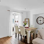 Kensington Two Floor Mews House