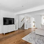 Kensington Two Floor Mews House