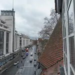 Top Floor Apartment High Street Kensington
