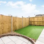 Sleek And Stylish 2Bd Home With A Garden Anerley