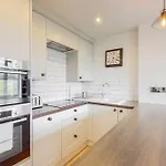 Charming 1 Bedroom Apartment In Brixton Hill