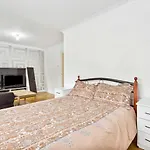 Cozy Stay Apartment London