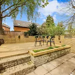 Parkhurst Apartments By Hiatus Concierge