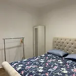 Private Room- Direct Travel Central/ Heathrow