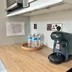 Stunning 2 Bed 2 Bath Luxury London Apartment!