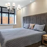 Modern&Luxurios 1 Bed Apartment-Prime Location.