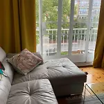 A Spacious, Comfortable Apartment For 4 Ppl In London, Zone 2