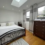Notting Hill Doorstep